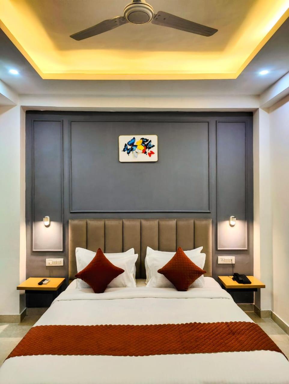 Mavens White Artemis Hospital Road Sector 52 Gurgaon Ξενοδοχείο Εξωτερικό φωτογραφία