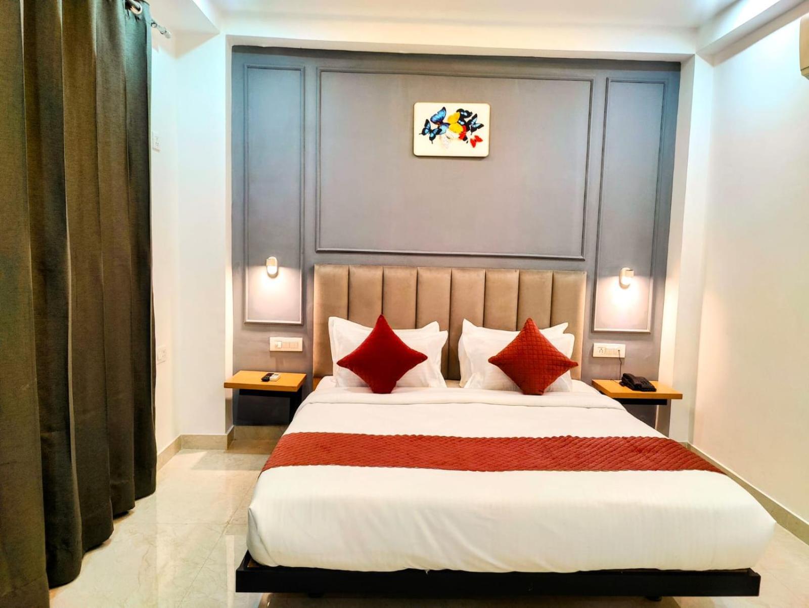 Mavens White Artemis Hospital Road Sector 52 Gurgaon Ξενοδοχείο Εξωτερικό φωτογραφία